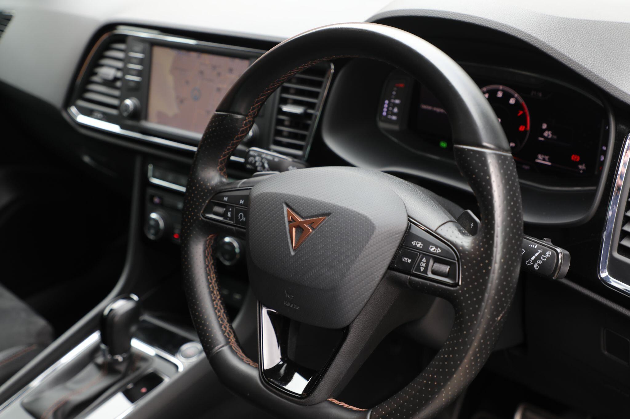 Large vehicle image